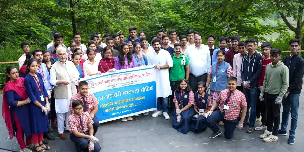 inaugurating-MyBhoomi